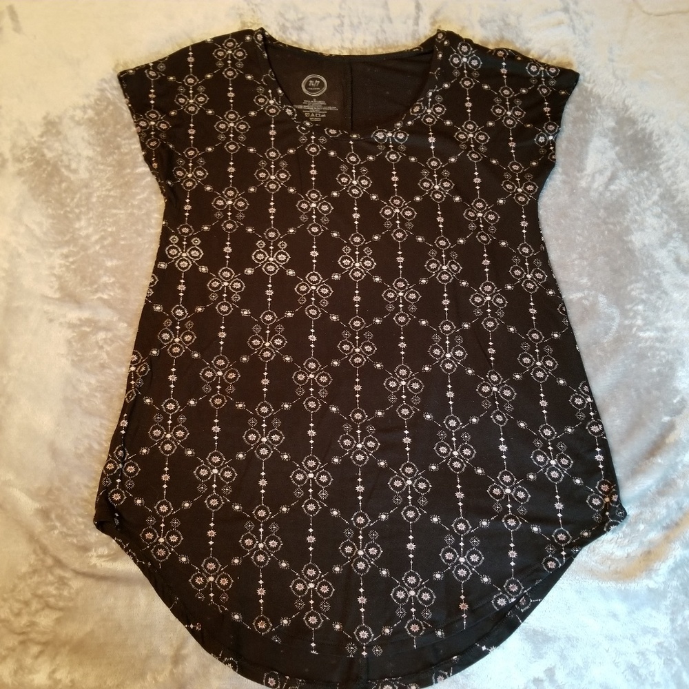 Maurices cute dressy top